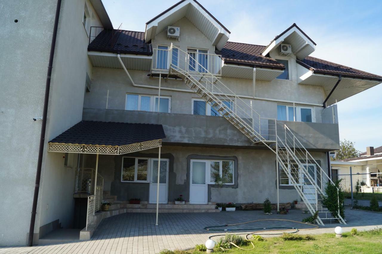 Appartments Near 7 Km 5001155 Prilimanskoye Exterior foto